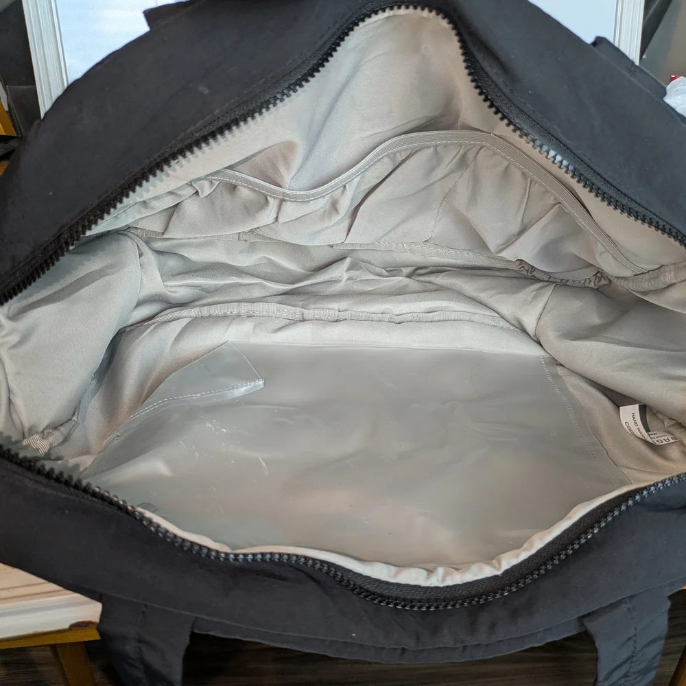 BAGSMART Black Travel Duffel Bag Weekender Carry On Gym Overnight Bag